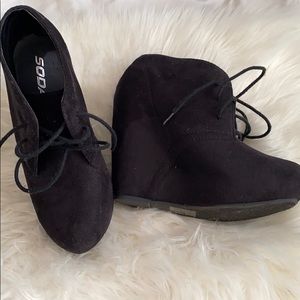 Booties 7 1/2
